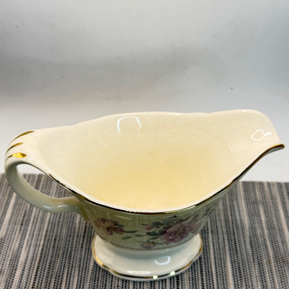 Edwin M Knowles China Gravy Boat Vintage Floral Gold Trim Semi Vitreous 1944 USA - Picture 2 of 8